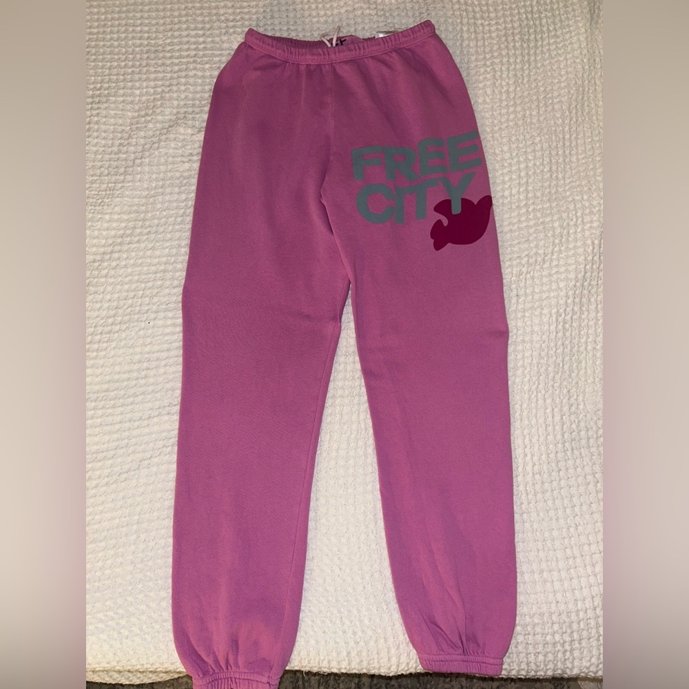Freecity Sweatpants
